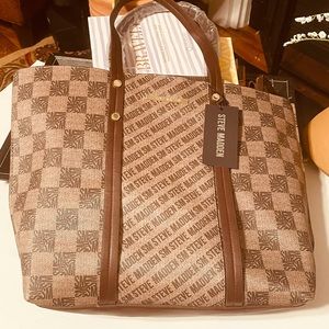 - NWT large tote by Steve Madden with pouchette